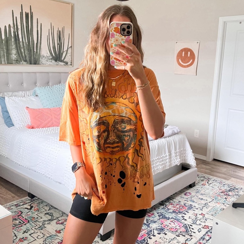 URBAN OUTFITTERS SUBLIME TEE